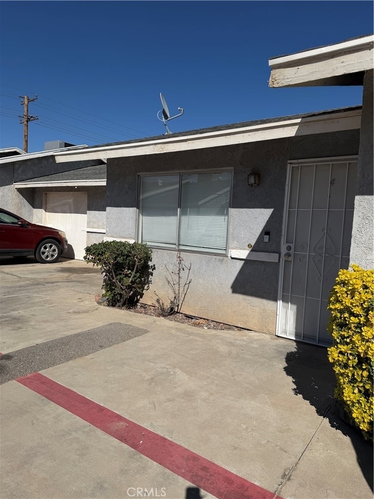 16230 Sequoia Street - Photo 0
