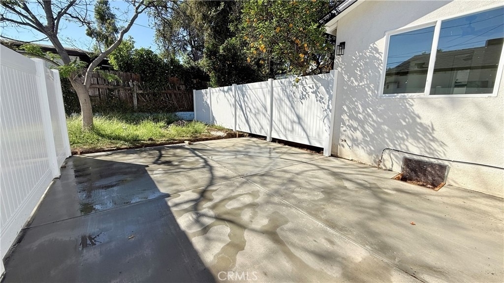 17438 Horace Street - Photo 15