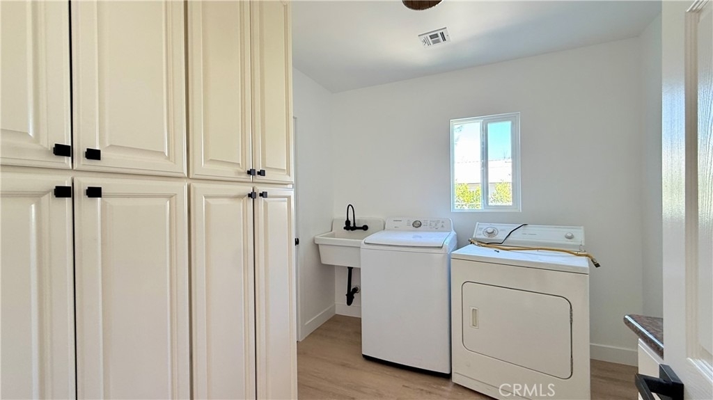 17438 Horace Street - Photo 6