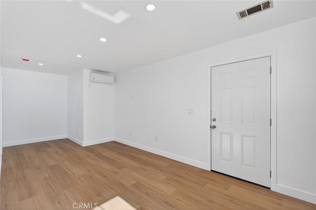 6651 Millmark - Photo 4