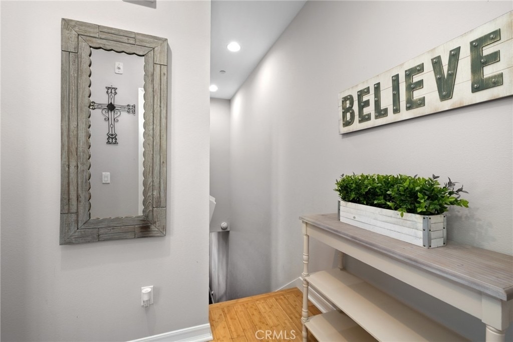 1406 S California - Photo 4