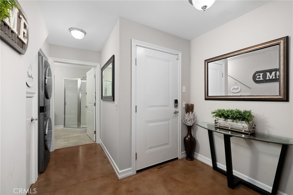 1406 S California - Photo 1