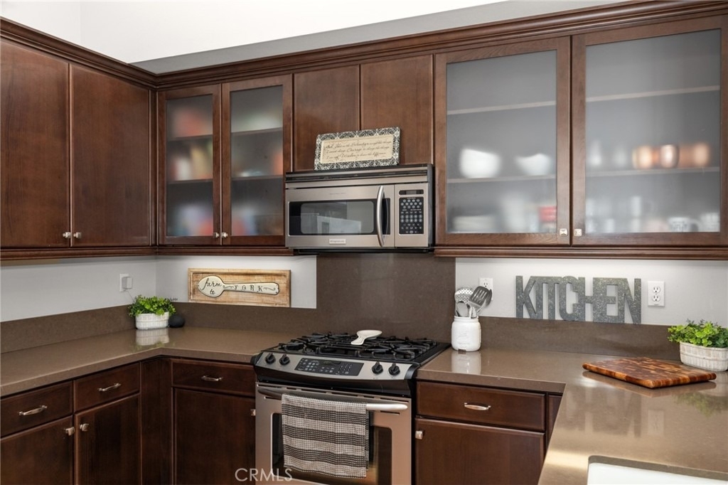 1406 S California - Photo 15