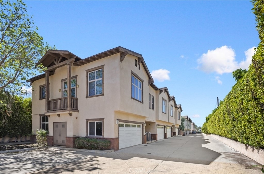 1406 S California - Photo 21