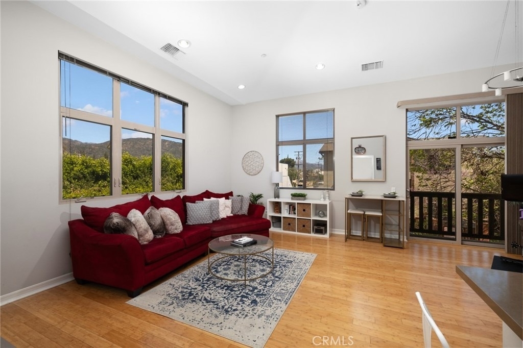 1406 S California - Photo 6