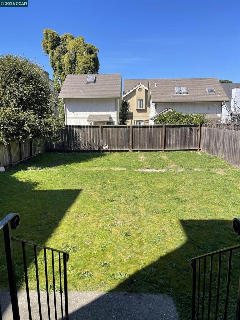 1705 Linden St - Photo 21