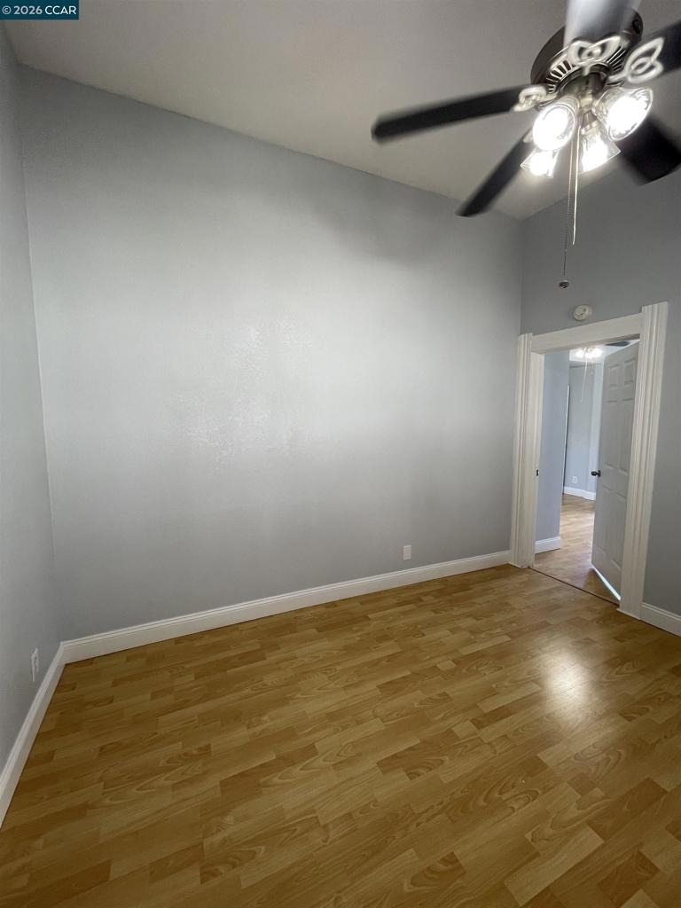 1705 Linden St - Photo 12