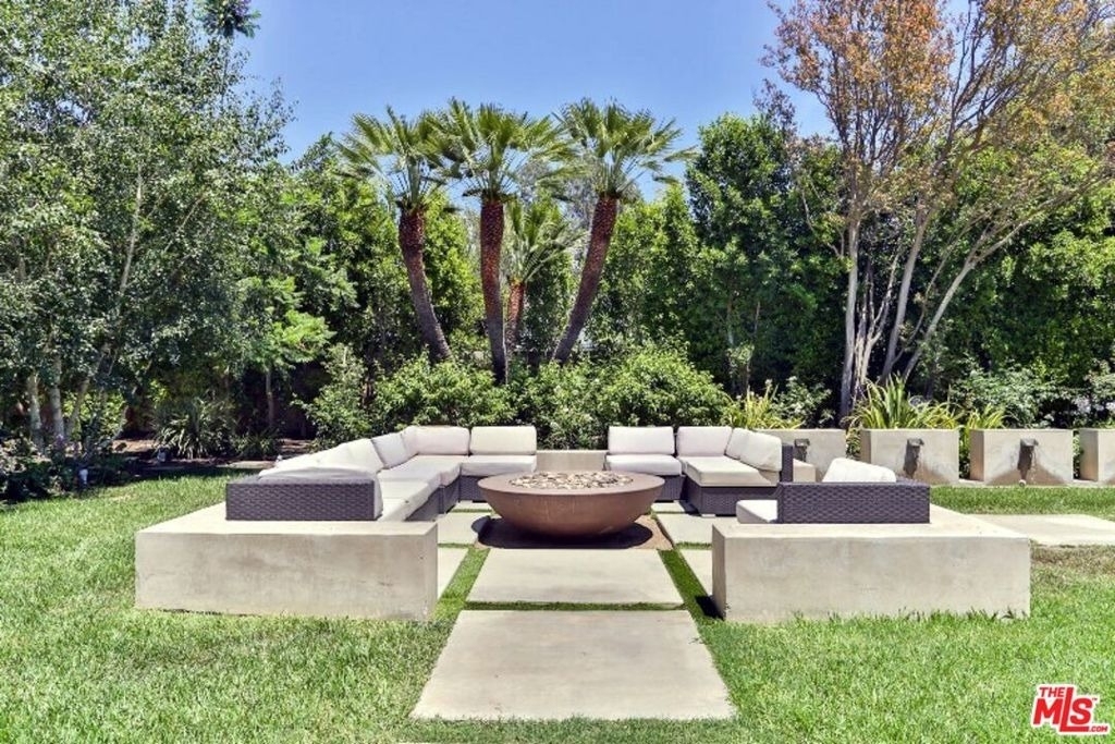 5470 Katherine Avenue - Photo 4