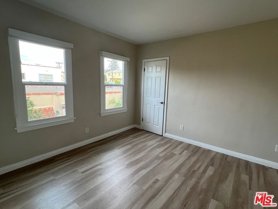 1282 S Highland Avenue - Photo 13