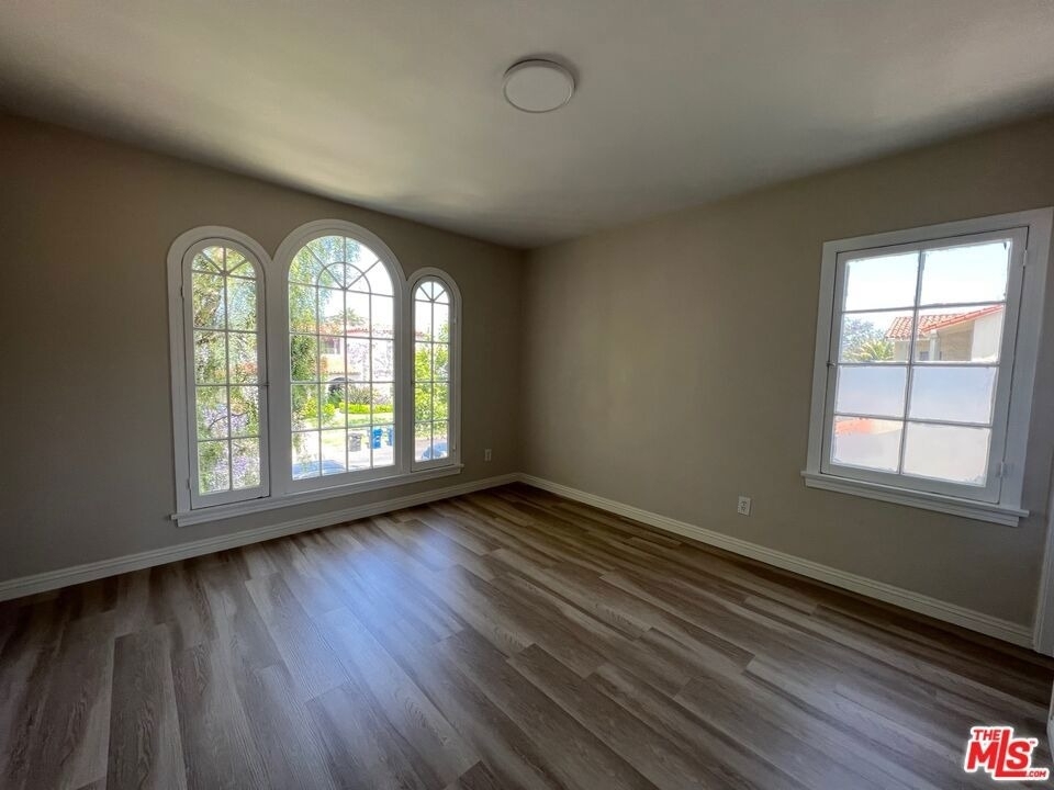 1282 S Highland Avenue - Photo 11