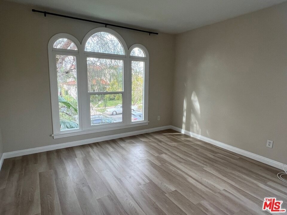 1282 S Highland Avenue - Photo 10