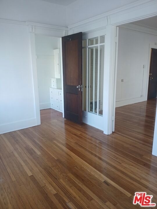 1555 6th Avenue - Photo 2