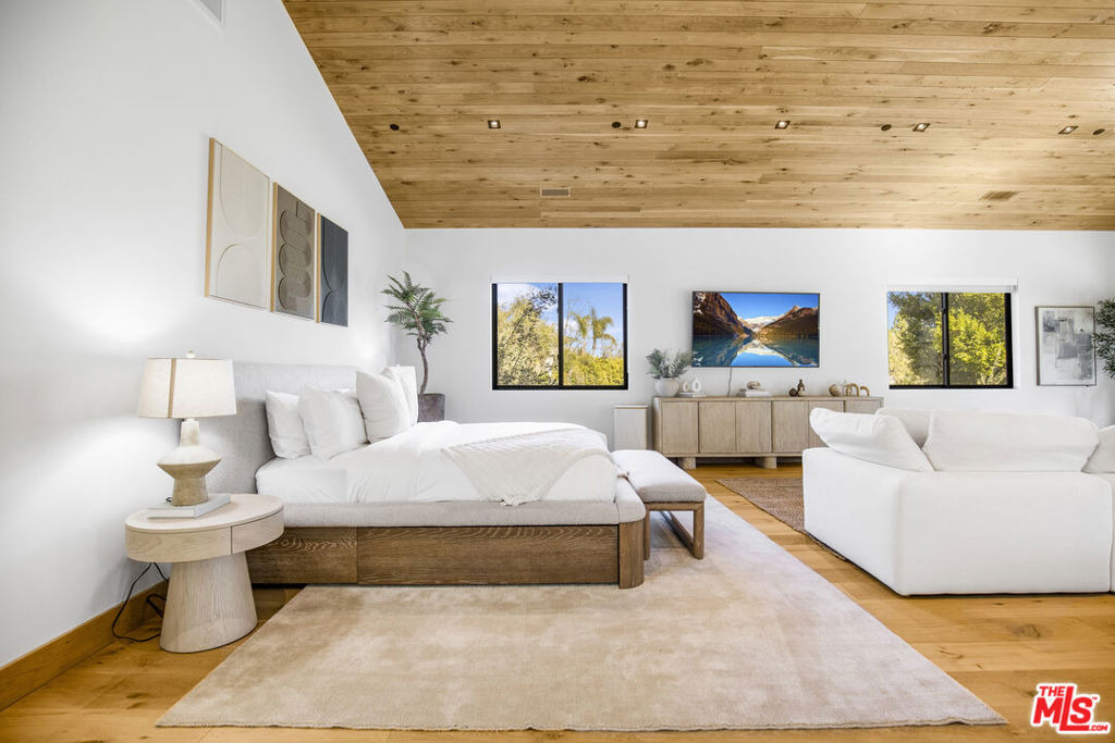 1754 Lechusa Road - Photo 19