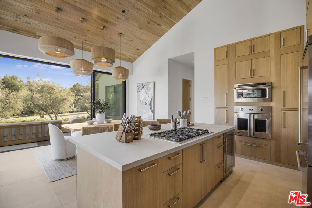 1754 Lechusa Road - Photo 6