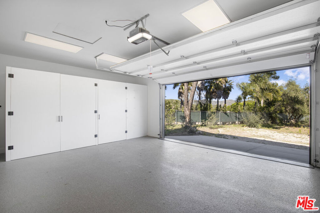 1754 Lechusa Road - Photo 25