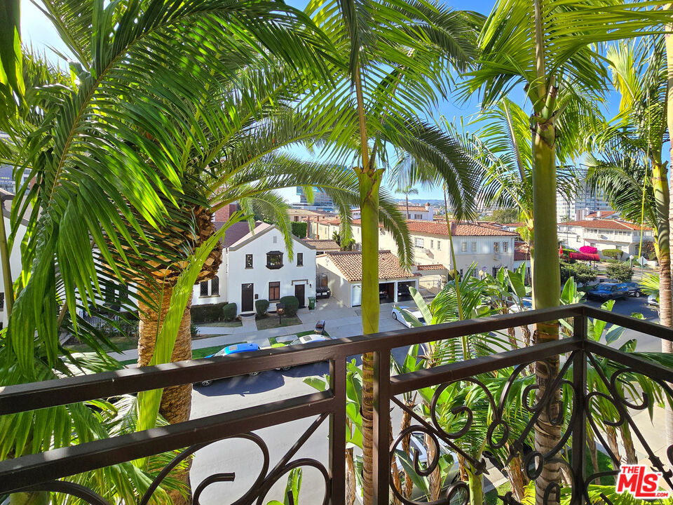 10795 Wilshire Boulevard - Photo 27
