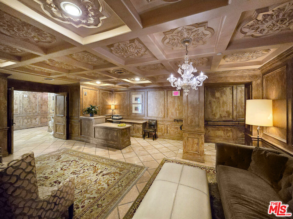 10795 Wilshire Boulevard - Photo 3