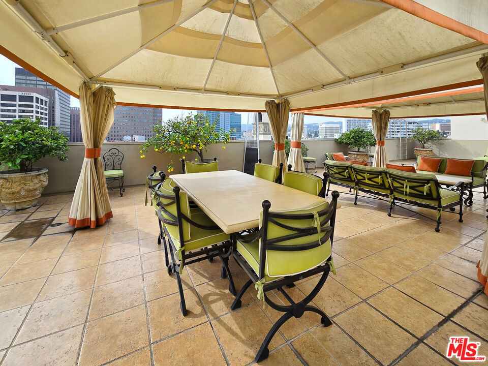 10795 Wilshire Boulevard - Photo 41