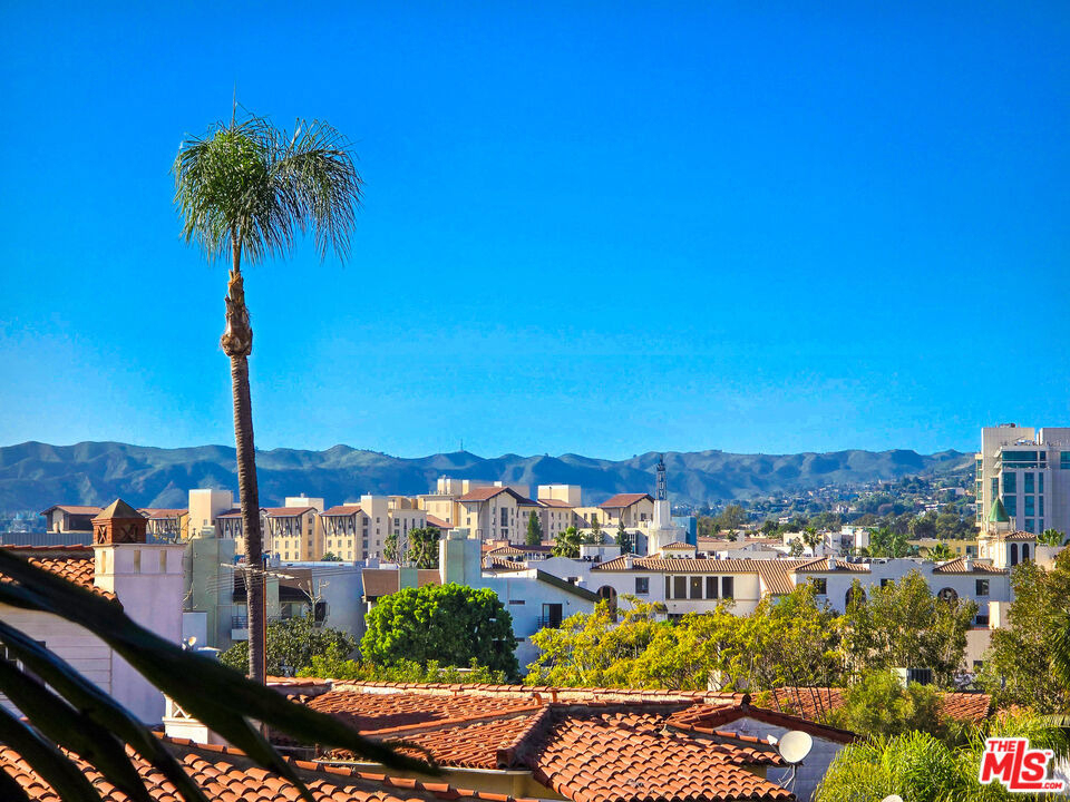10795 Wilshire Boulevard - Photo 17