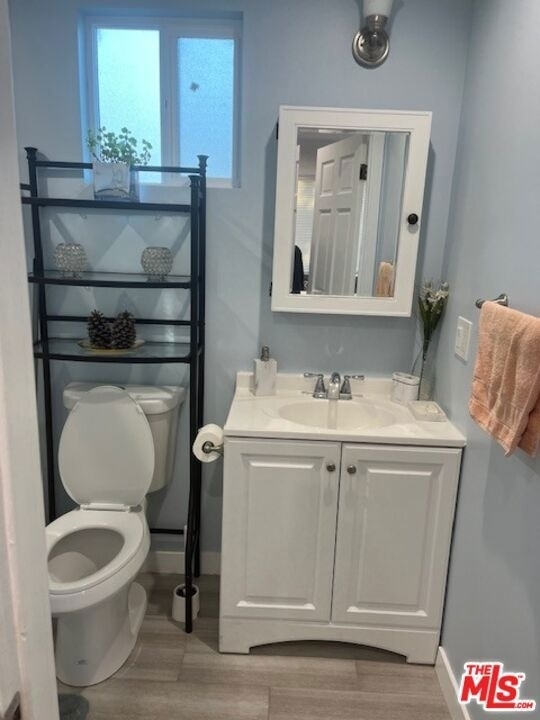 15524 Sylvan Street - Photo 9