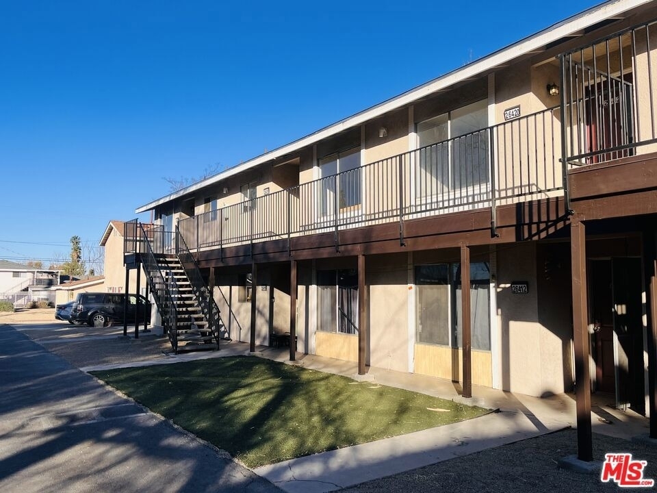 26416 San Jacinto Street - Photo 8