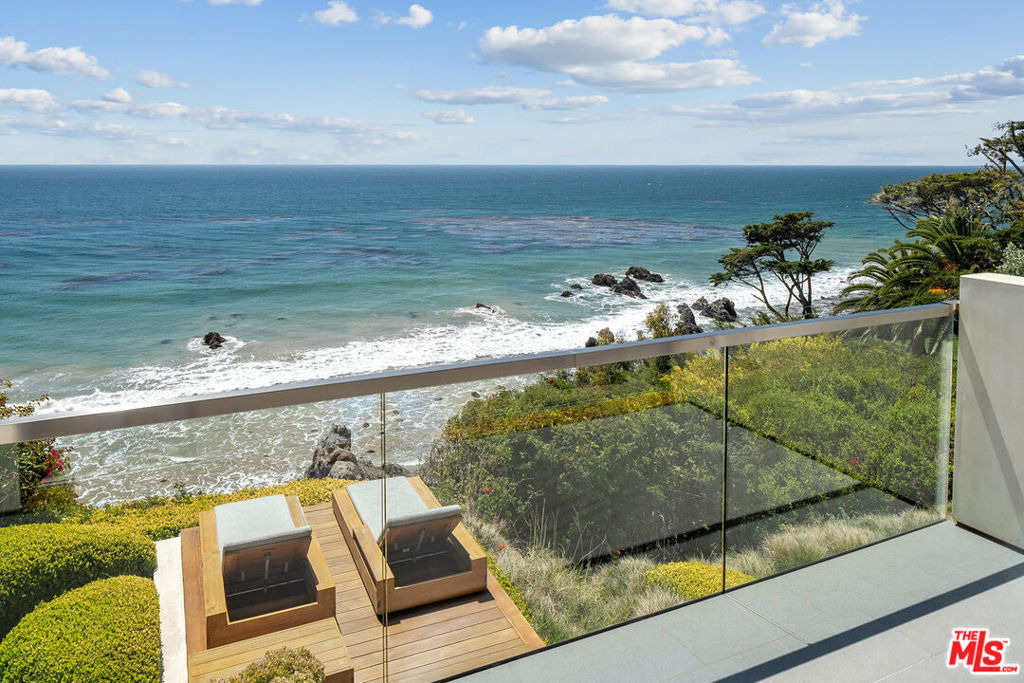 31824 Seafield Drive - Photo 13