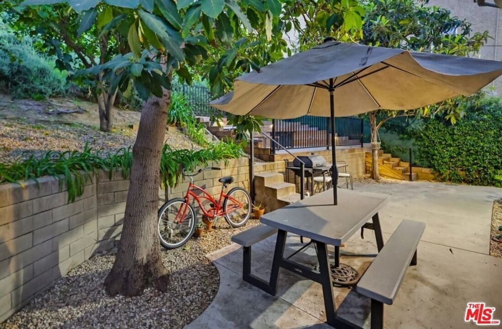 1828 Silver Lake Boulevard - Photo 8