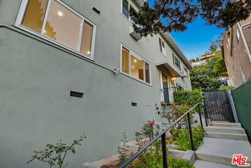 1828 Silver Lake Boulevard - Photo 1