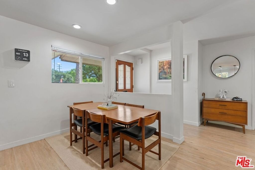 5211 Allott Avenue - Photo 8