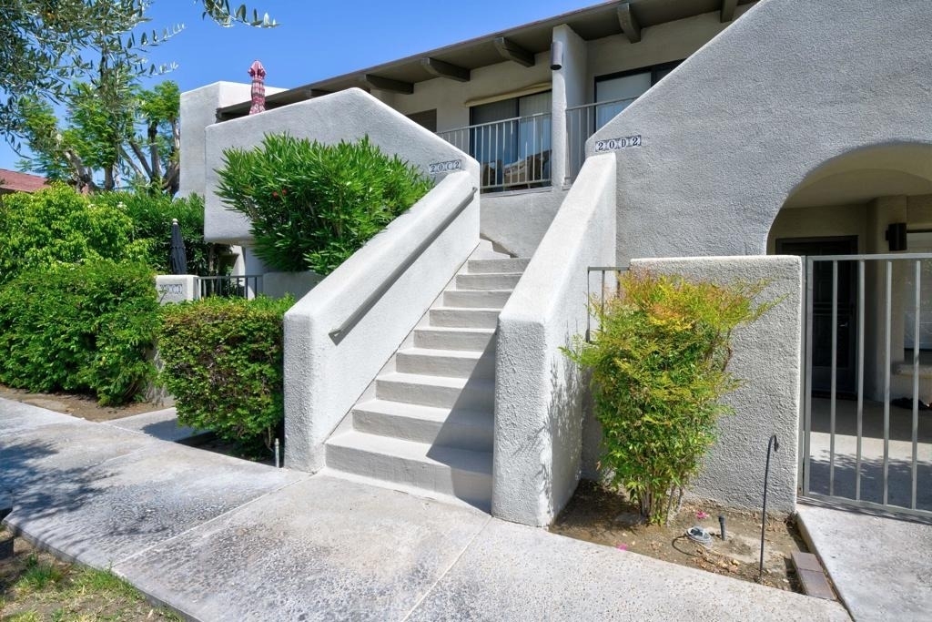 1150 E Amado Road - Photo 3