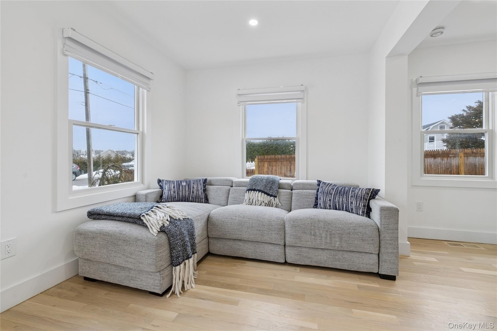 10 Sagamore Road - Photo 9