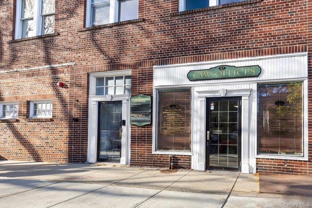 47 Beekman Avenue - Photo 10