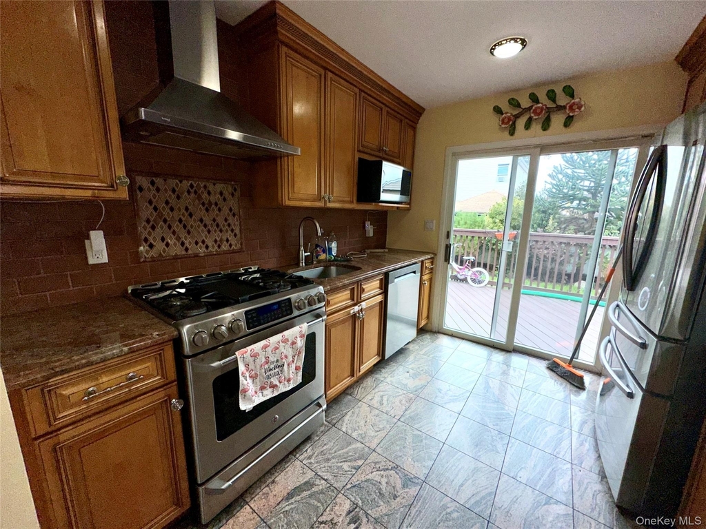 1316 Mcclure Avenue - Photo 3