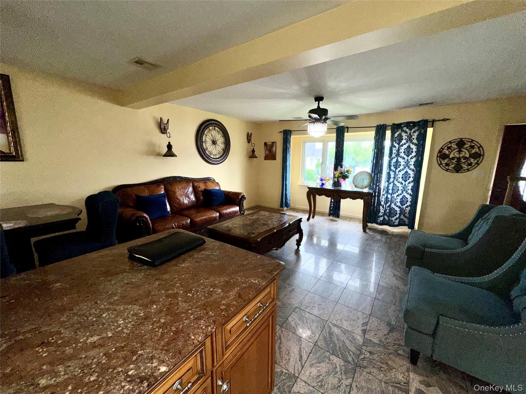 1316 Mcclure Avenue - Photo 5