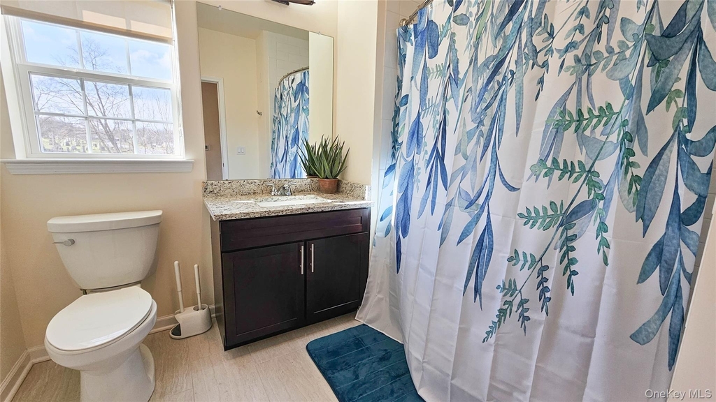 260 W Main Street - Photo 12