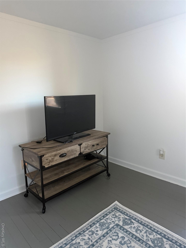 171 Lake Shore Drive - Photo 5