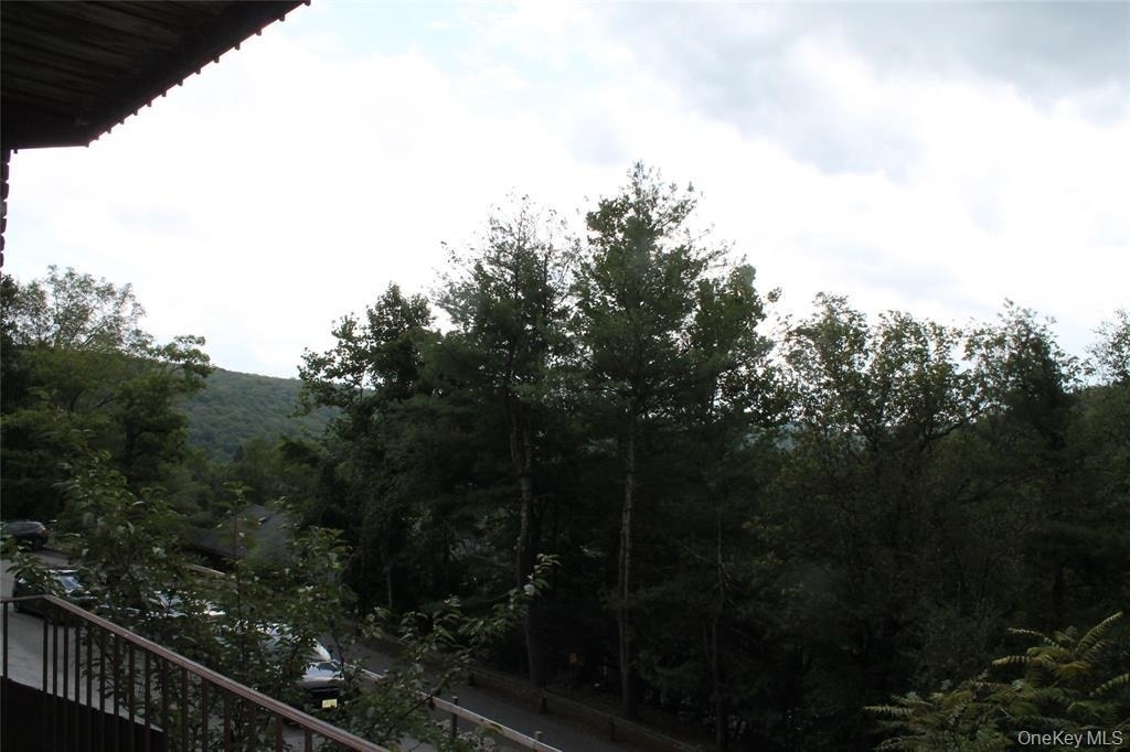 1003 Parkview Drive - Photo 12