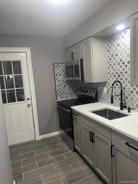 1003 Parkview Drive - Photo 1