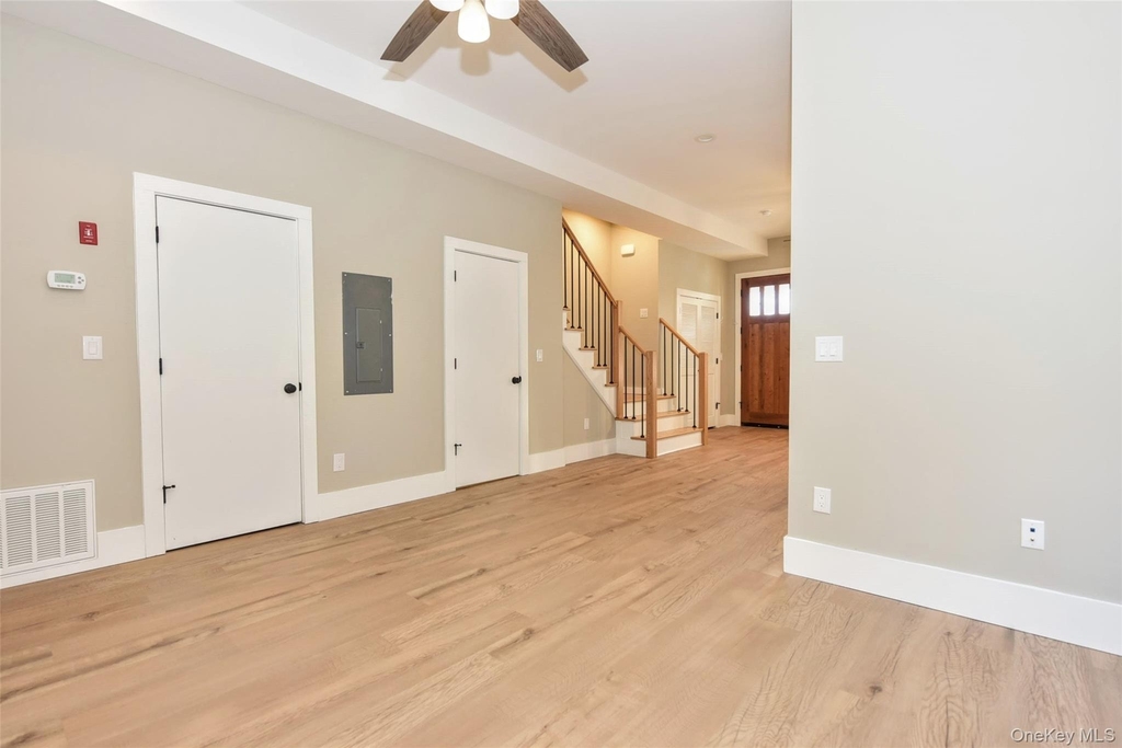 127 Pine Street - Photo 12