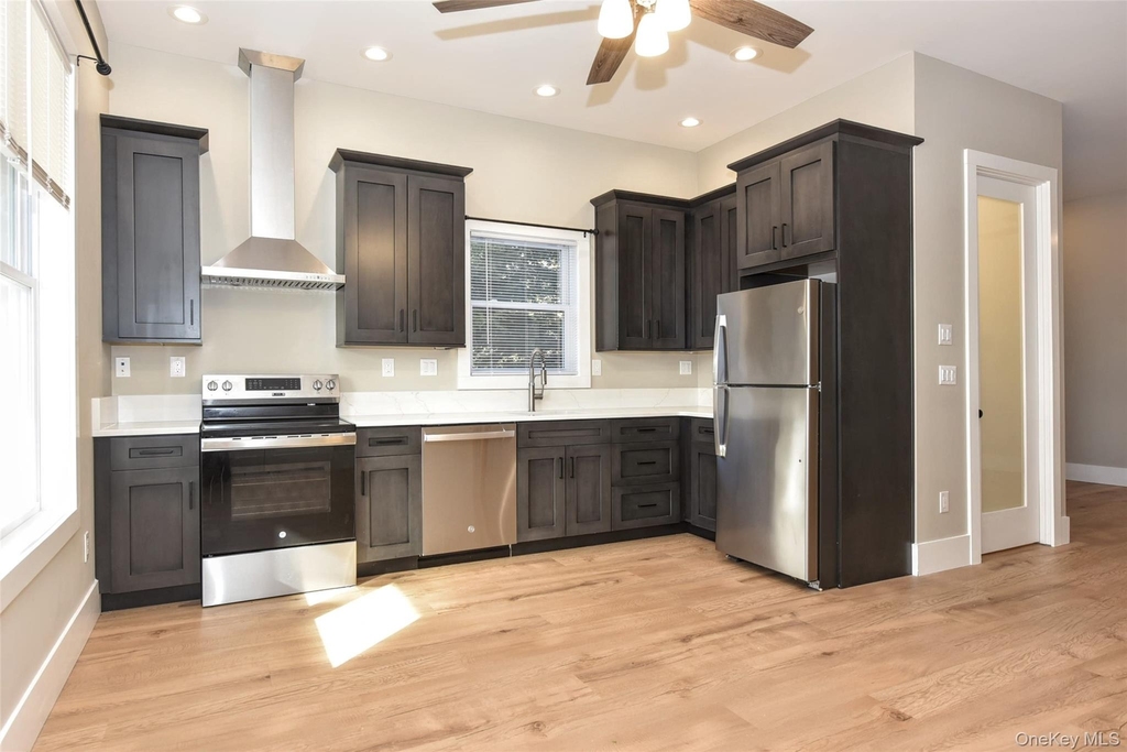 127 Pine Street - Photo 6