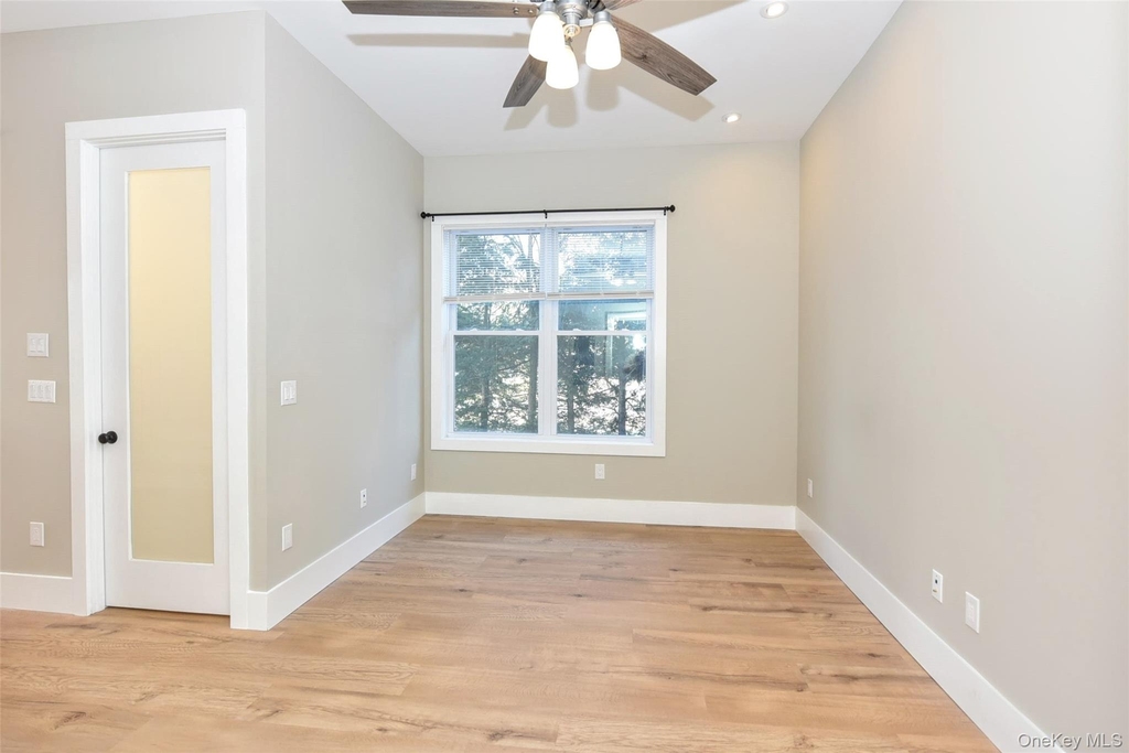 127 Pine Street - Photo 11