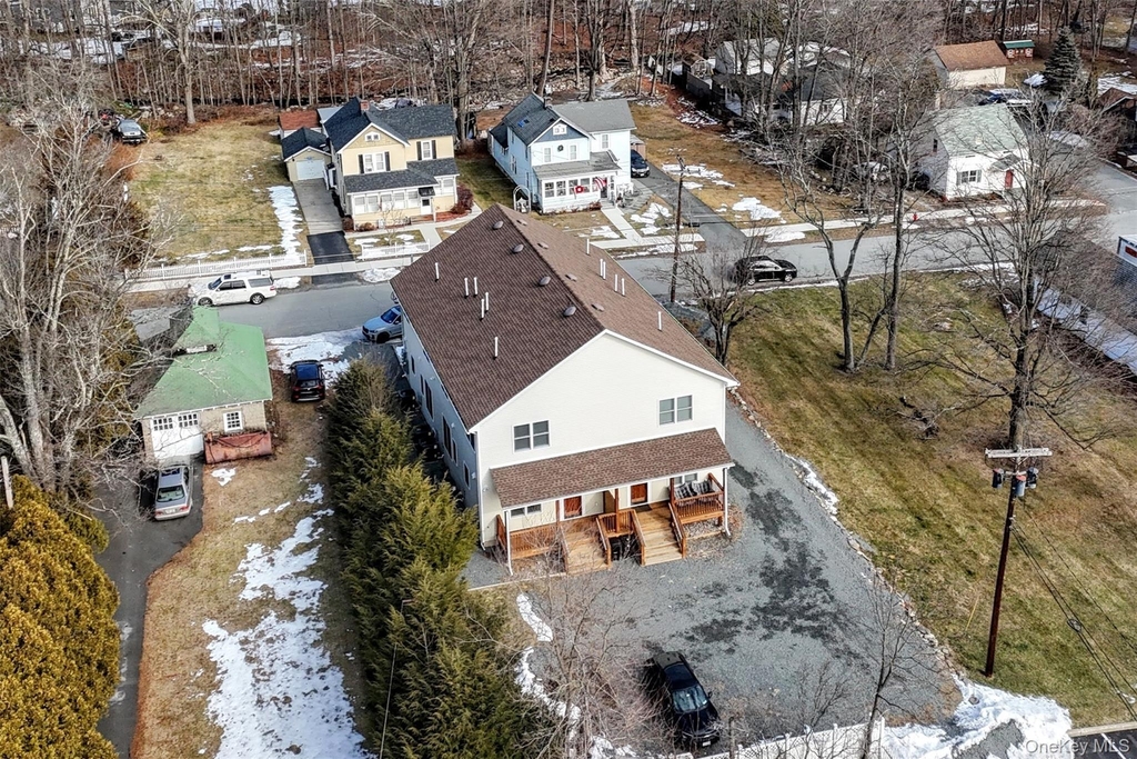 127 Pine Street - Photo 1