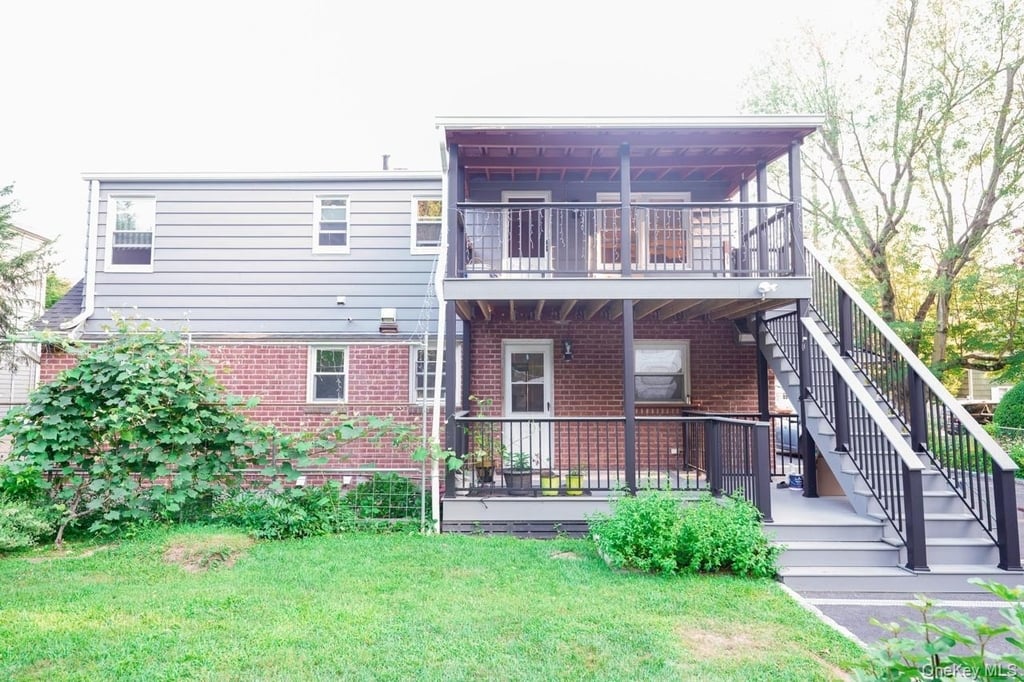 65 Virginia Avenue - Photo 1