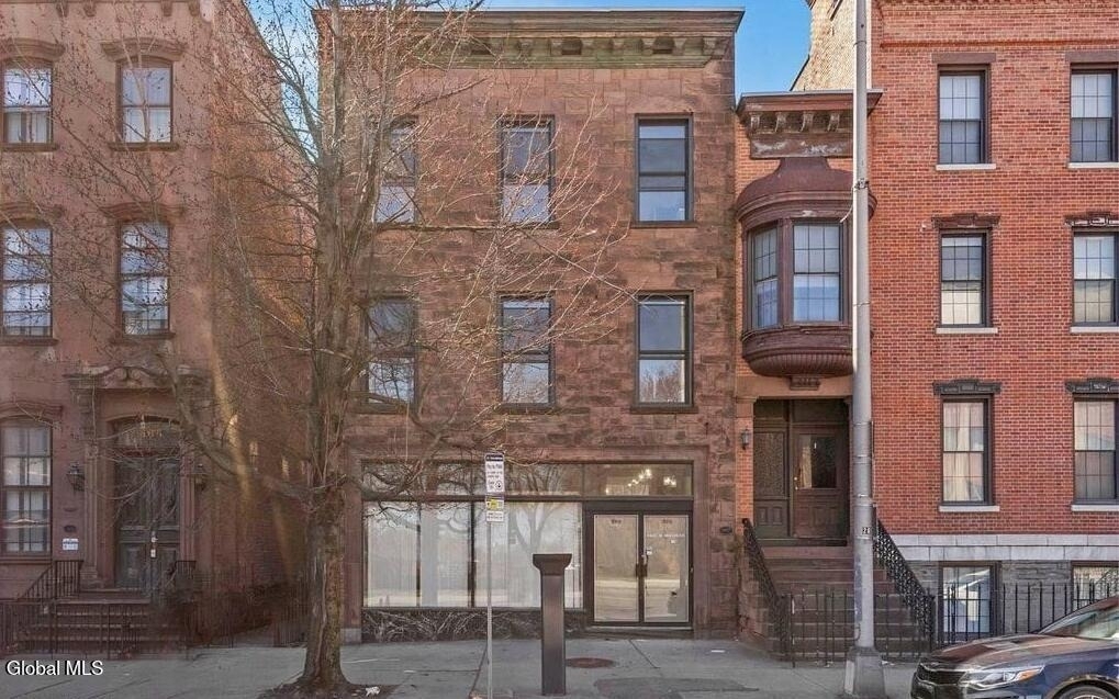 170 Washington Avenue - Photo 0