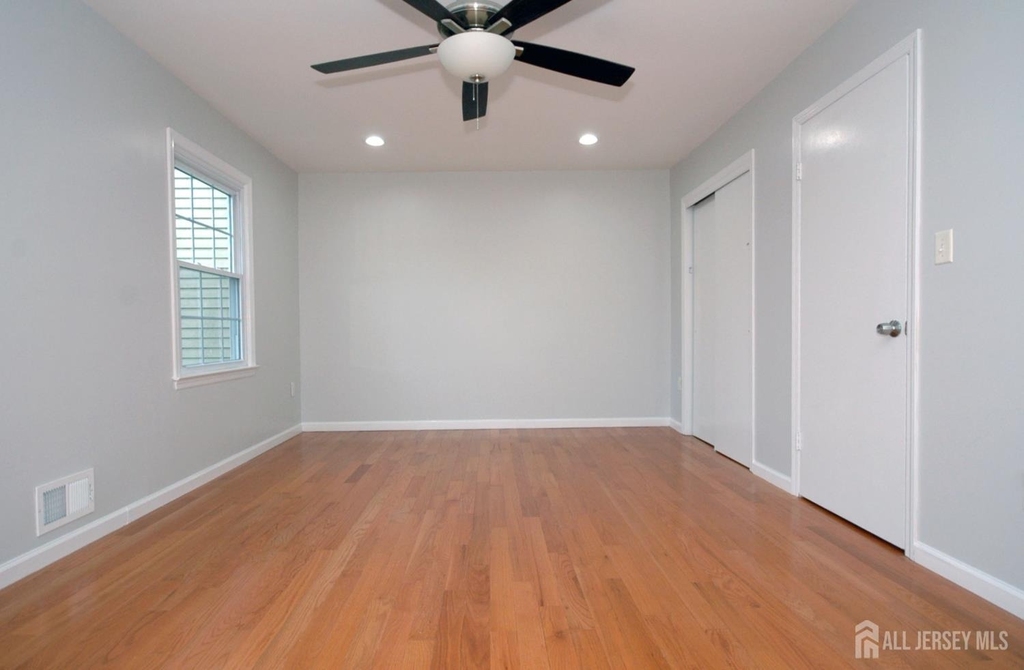 4 White Oaks Drive - Photo 20
