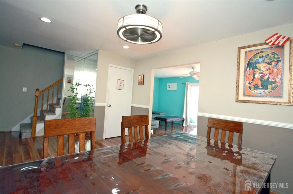 4 White Oaks Drive - Photo 8