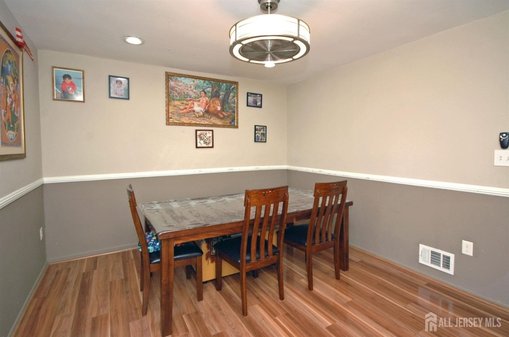 4 White Oaks Drive - Photo 7