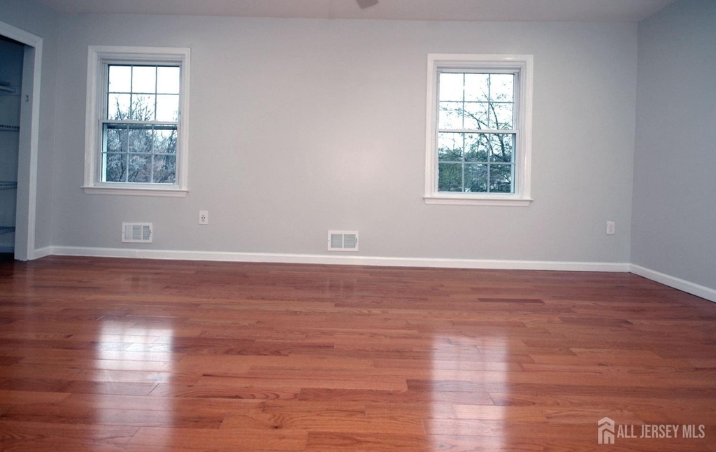 4 White Oaks Drive - Photo 17