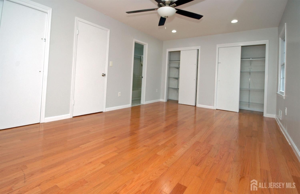 4 White Oaks Drive - Photo 18