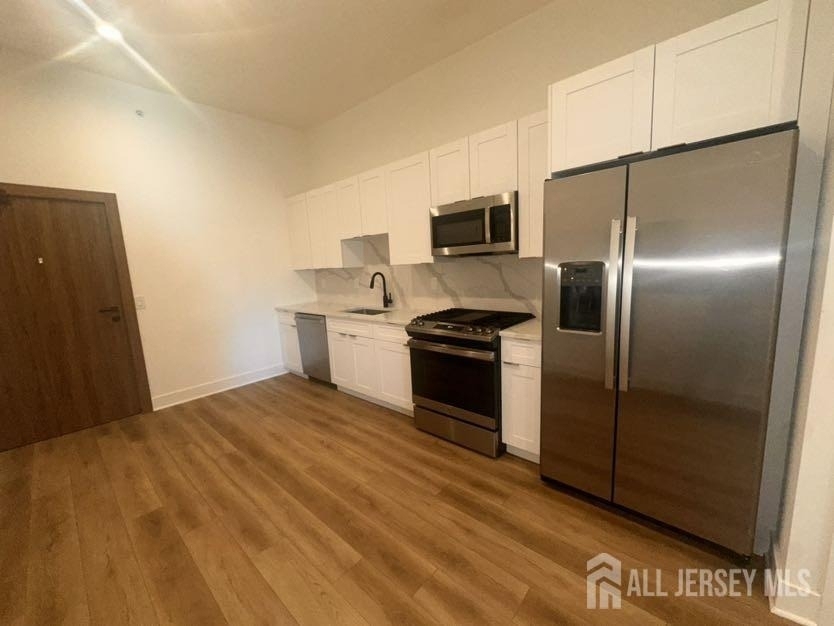195 Main Street - Photo 2